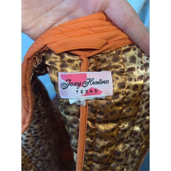 Women’s Orange Quilted Puff Button Vest - Picture 8 of 8